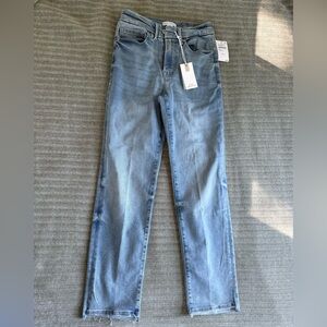 Good American Always Fits Good Classic Slim Straight